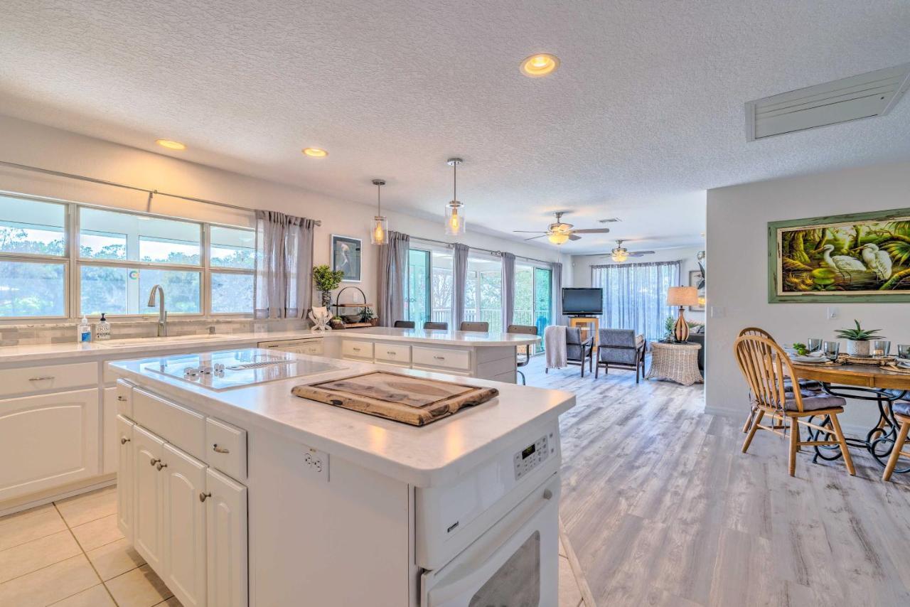 Withlacoochee River House With Dock And Kayaks! Yankeetown Ngoại thất bức ảnh